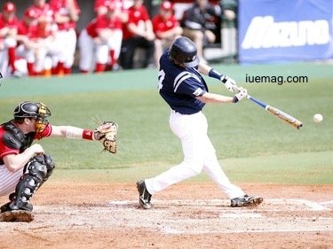 Baseball hitting