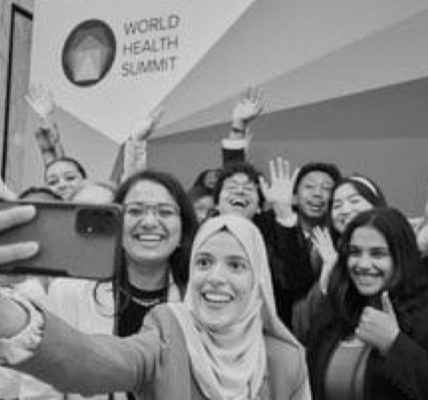 group of leaders young world women leadership