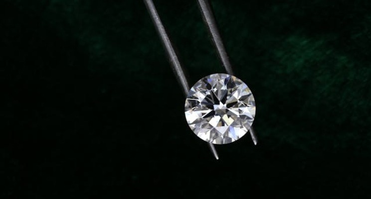 The New Brilliance of Lab-Grown Diamonds: Redefining Luxury for a Modern Age
