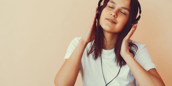 AI-Generated Music: Will Algorithms Replace Human Composers?