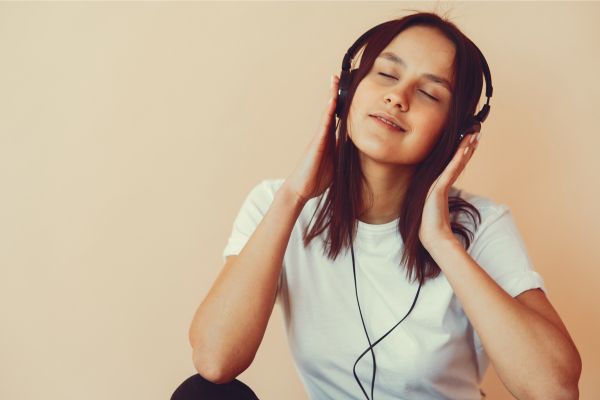 AI-Generated Music: Will Algorithms Replace Human Composers?