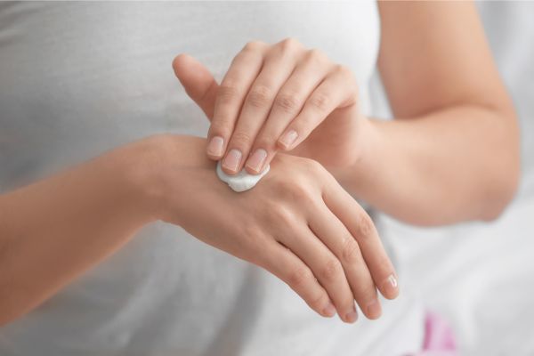 Best Body Moisturizers to Keep Your Skin Soft and Smooth Best Body Moisturizers to Keep Your Skin Soft and Smooth