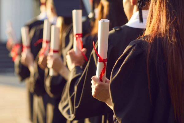 Get Inspired with a Fake Diploma A Visual Goal to Chase the Real Deal Get Inspired with a Fake Diploma A Visual Goal to Chase the Real Deal