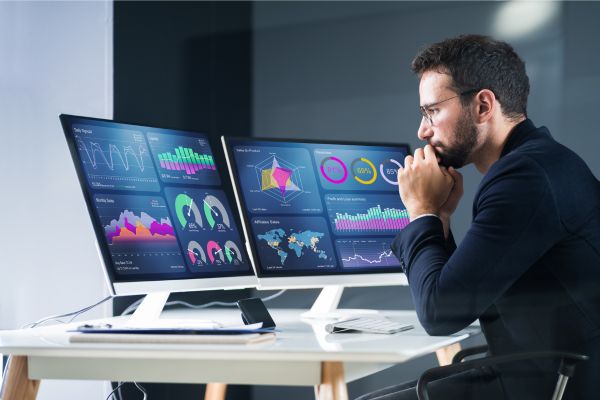 How GRC Dashboards Give You a Strategic View of Emerging Threats