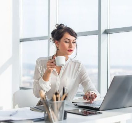 The Importance of Ergonomic Office Chairs for Remote Workers