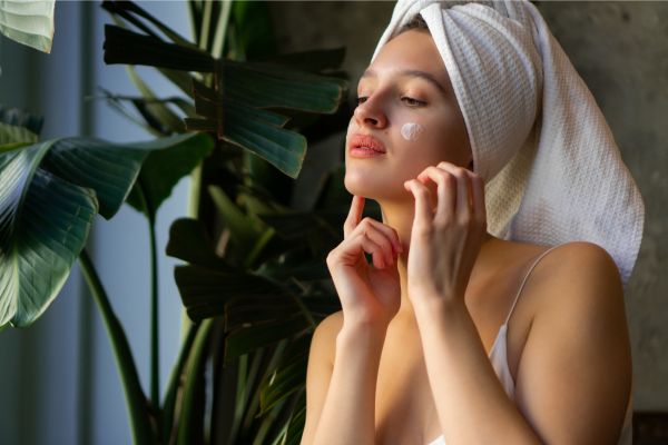 The Rise of Eco-Friendly Skincare Products – Here’s Why Everyone’s Making the Switch The Rise of Eco-Friendly Skincare Products – Here’s Why Everyone’s Making the Switch