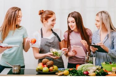 How Food from Around the World Became Embedded in Modern Culture