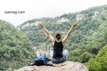 Digital Overload Detox: Small Daily Tweaks That Restore Clarity