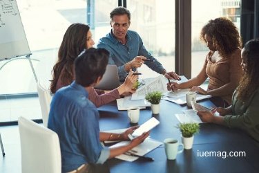 4 Smart Delegation Tips for Exhausted Business Leaders