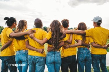 How Building Local and Global Communities Fuels Small Business Growth 