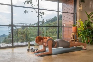 Why More Professionals Are Replacing Intense Fitness With Everyday Movement